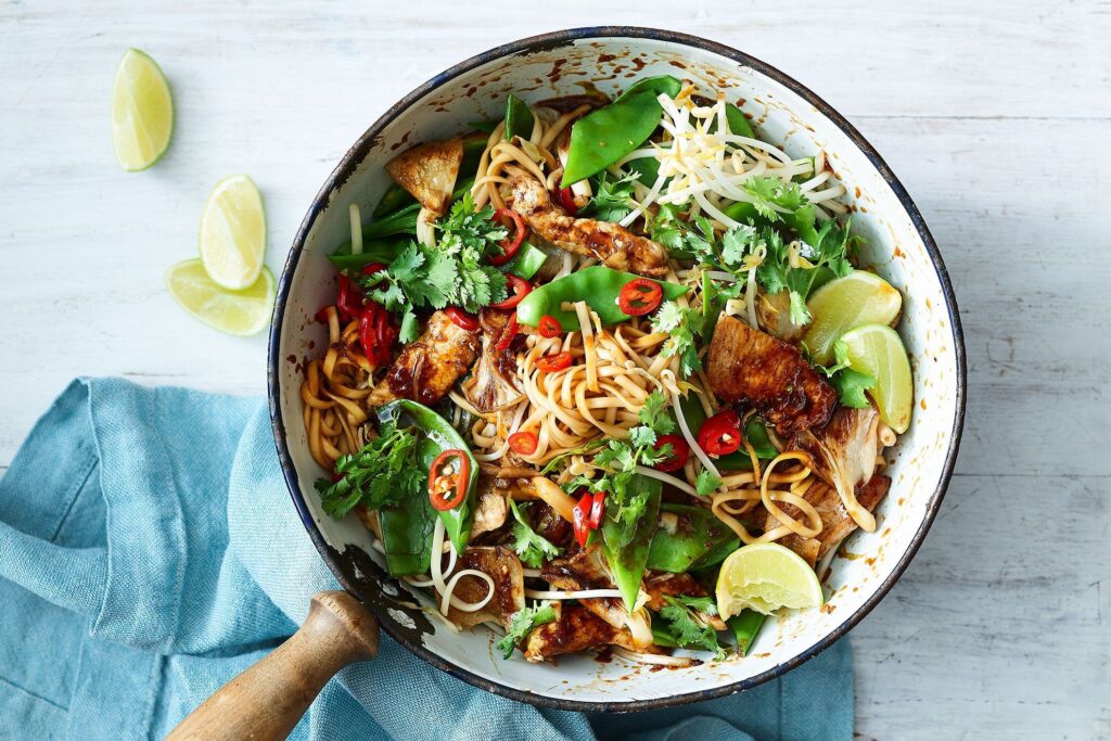 healthy-chicken-chow-mein-134805-1