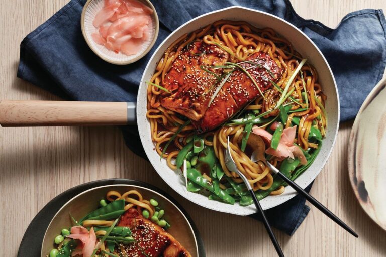 p72-teriyaki-salmon-with-udon-noodles-191361-1